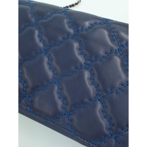 Chanel Ultra Stitch Chain Leather Wallet - Picture 8 of 9